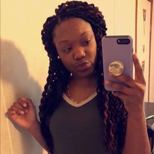 Meet your Posher, Shakyla